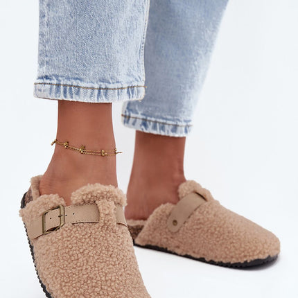  Slippers model 217492 Step in style 
