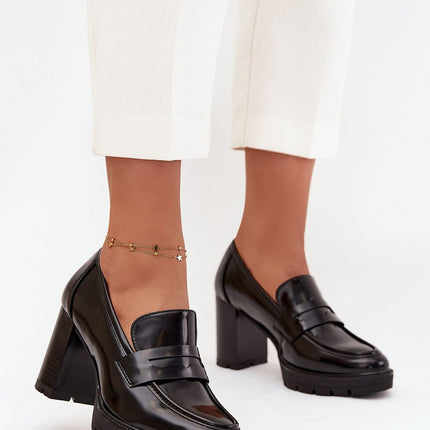  Heeled low shoes model 217690 Step in style 