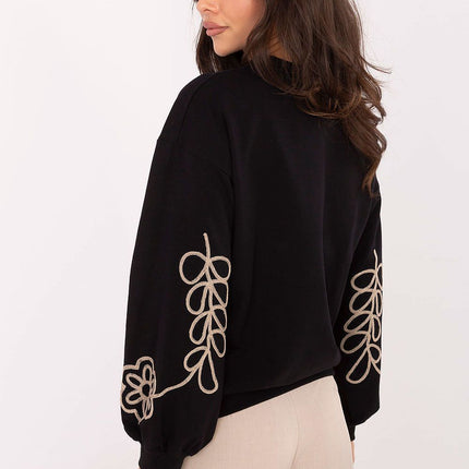  Sweatshirt model 218383 Relevance 