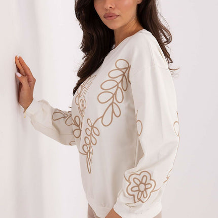  Sweatshirt model 218386 Relevance 