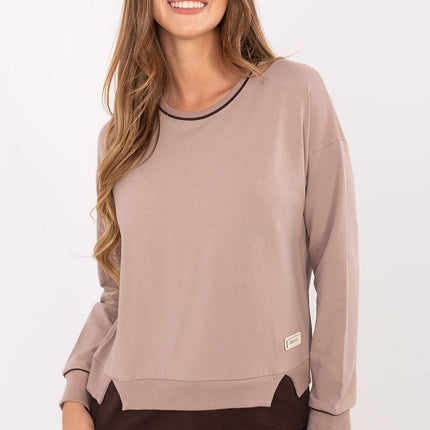  Sweatshirt model 218824 Relevance 