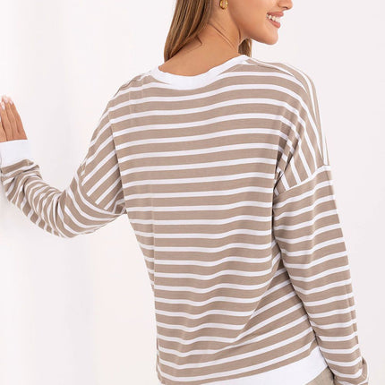 Blouse model 218833 Relevance 