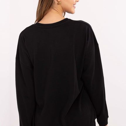  Sweatshirt model 219967 Relevance 