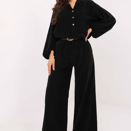  Women trousers model 220280 Italy Moda 