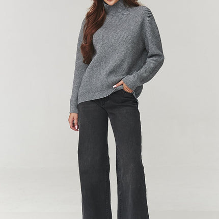  Turtleneck model 220772 Makadamia 