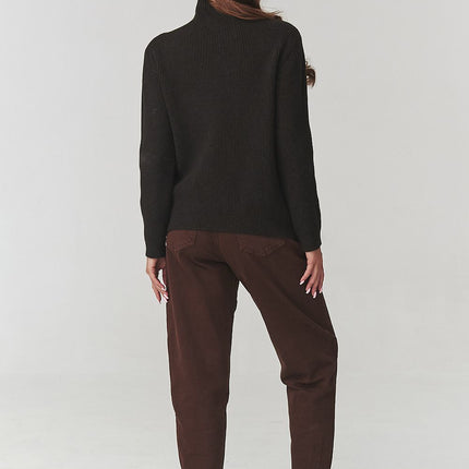  Turtleneck model 220774 Makadamia 
