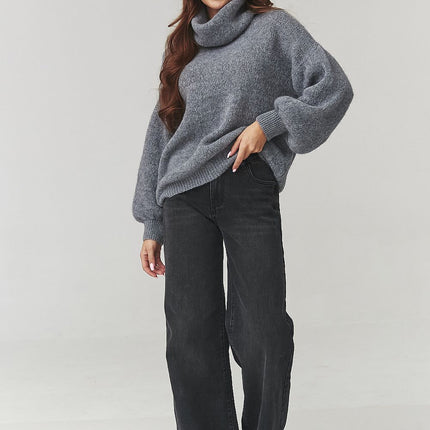  Turtleneck model 220791 Makadamia 