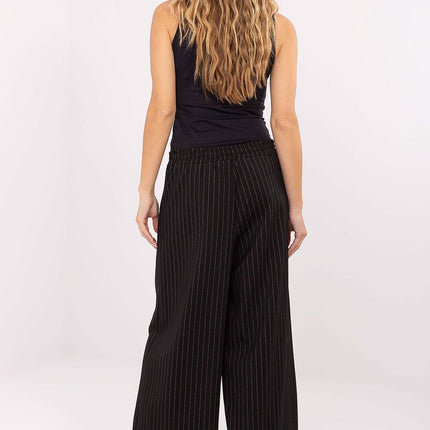  Women trousers model 221425 Rue Paris 
