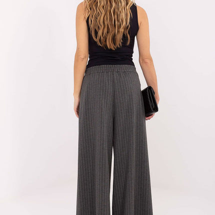  Women trousers model 221426 Rue Paris 