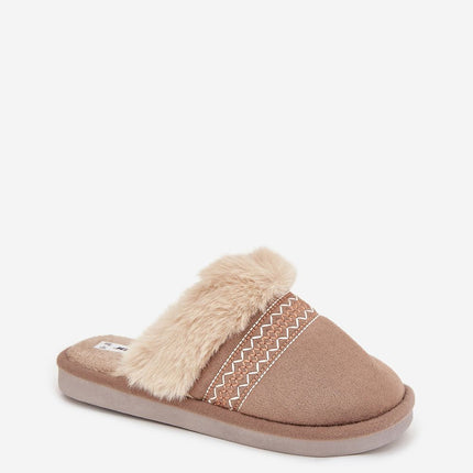  Slippers model 221489 Step in style 