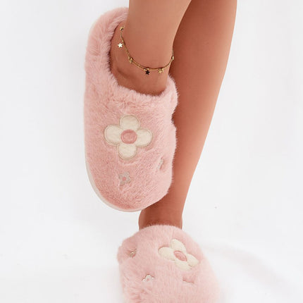  Slippers model 221503 Step in style 
