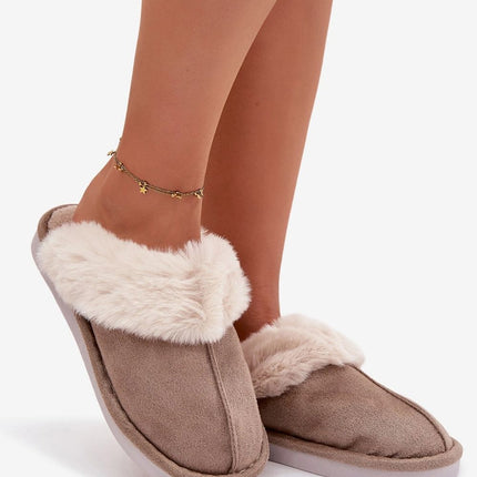  Slippers model 221511 Step in style 