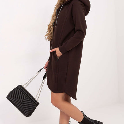  Sweatshirt model 221801 Relevance 