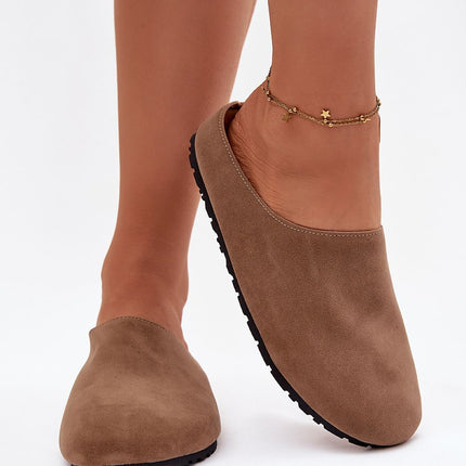  Slippers model 222273 Step in style 