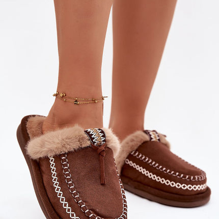  Slippers model 222279 Step in style 