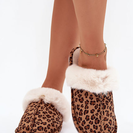  Slippers model 222281 Step in style 
