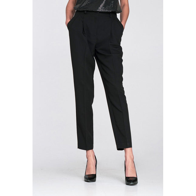 Women trousers model 223281 Nife 