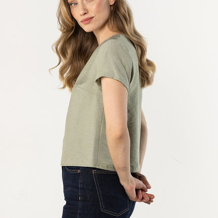  Blouse model 225335 awama 
