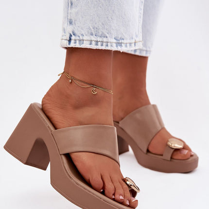  Heeled sandals model 225377 Step in style 