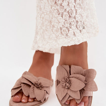  Flip-flops model 225393 Step in style 