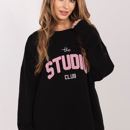  Sweatshirt model 225474 Relevance 