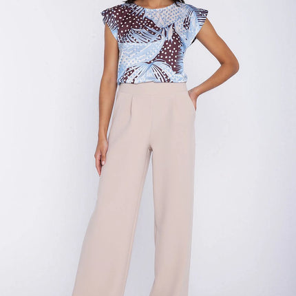  Women trousers model 225826 Nife 