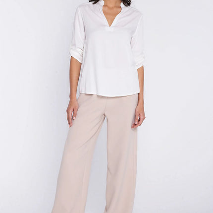  Blouse model 225831 Nife 