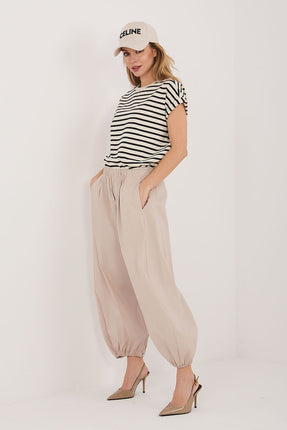  Women trousers model 225860 Rue Paris 