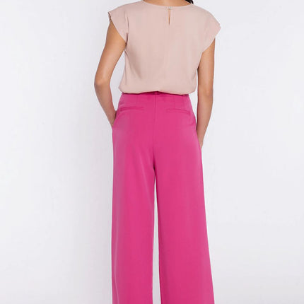  Women trousers model 226423 Nife 