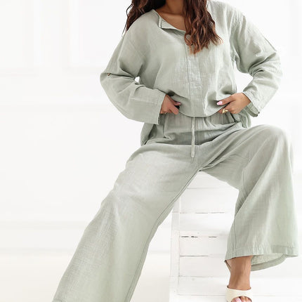  Women trousers model 226445 Italy Moda 