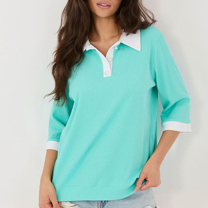  Blouse model 227321 Lakerta 