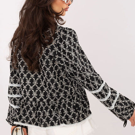  Blouse model 227327 Lakerta 