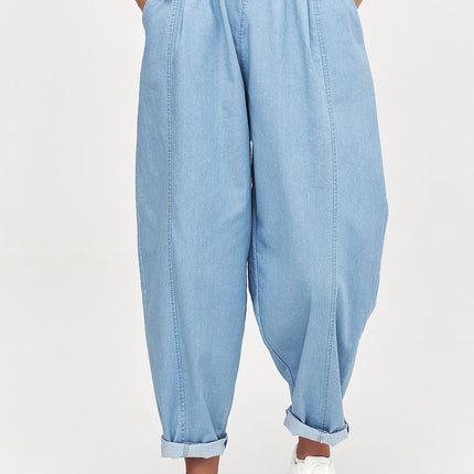  Women trousers model 228293 Makadamia 