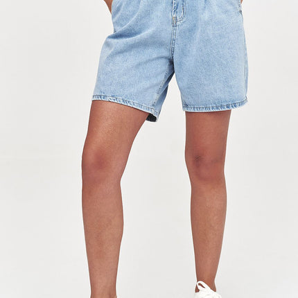  Denim shorts model 228315 Makadamia 