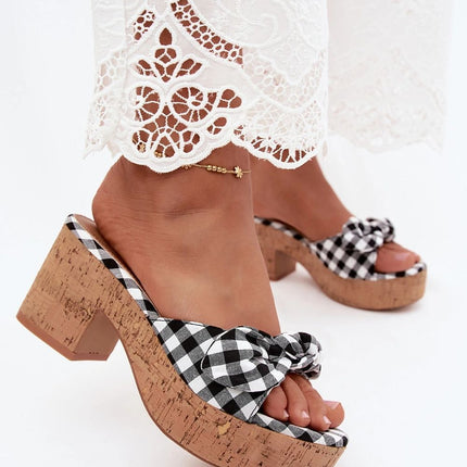  Heeled sandals model 228983 Step in style 