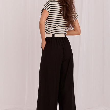  Women trousers model 229383 Rue Paris 