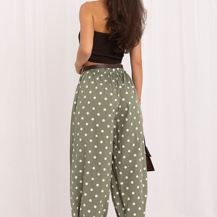  Women trousers model 229937 Italy Moda 