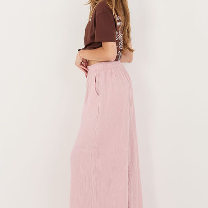  Women trousers model 230171 Italy Moda 
