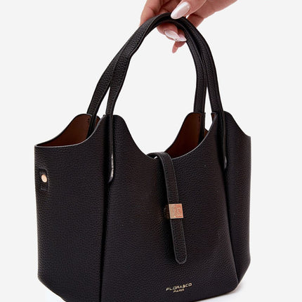  Everyday handbag model 230337 Step in style 