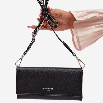  Everyday handbag model 230549 Step in style 