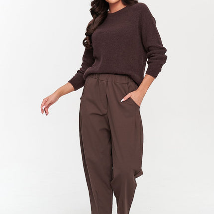  Women trousers model 230860 Makadamia 