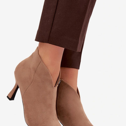  Heel boots model 230937 Step in style 