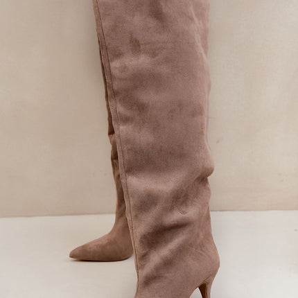  Heel boots model 230956 Step in style 