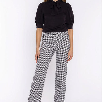  Women trousers model 231674 Nife 