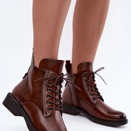  Boots model 231800 Step in style 
