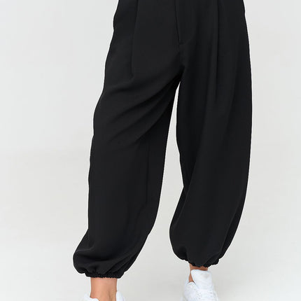  Harem trousers model 231997 Makadamia 