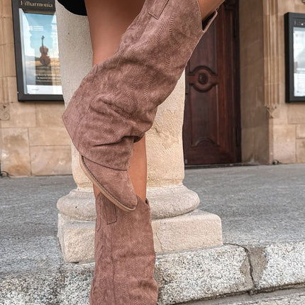  Heel boots model 232470 Step in style 