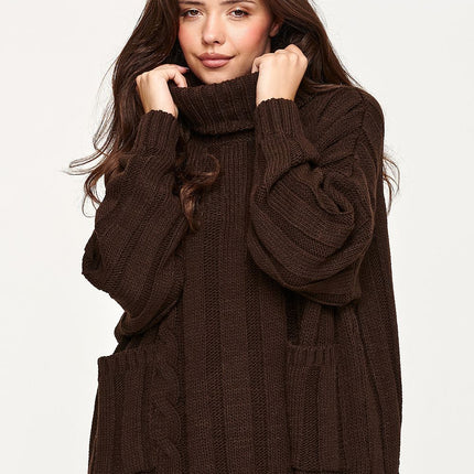  Turtleneck model 232516 Makadamia 