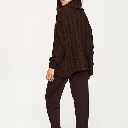  Turtleneck model 232516 Makadamia 