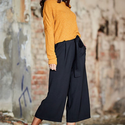  Women trousers model 144666 awama 